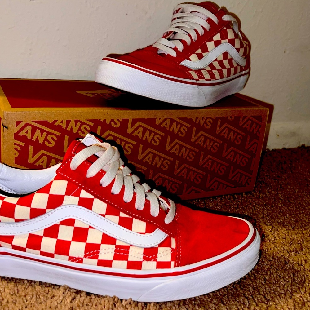 RED PRIMARY CHECK OLD SKOOL SHOE